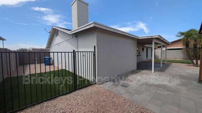 3-bedroom 2-bath home at 2029 S Nina Circle Mesa AZ 85210 for $2,300/mo managed by Brickleys Property Solutions East Valley Phoenix — photo 46 of 48