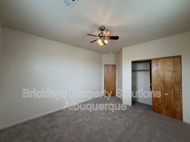 3-bedroom 2.5-bath home at 1612 3rd St SW for $1,900/mo managed by Brickleys Property Solutions Albuquerque — photo 31 of 39