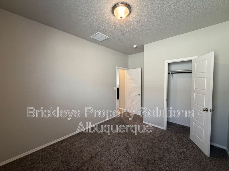 3-bedroom 2-bath home at 614 Turmalina Dr SE for $2,200/mo managed by Brickleys Property Solutions Albuquerque — photo 23 of 29