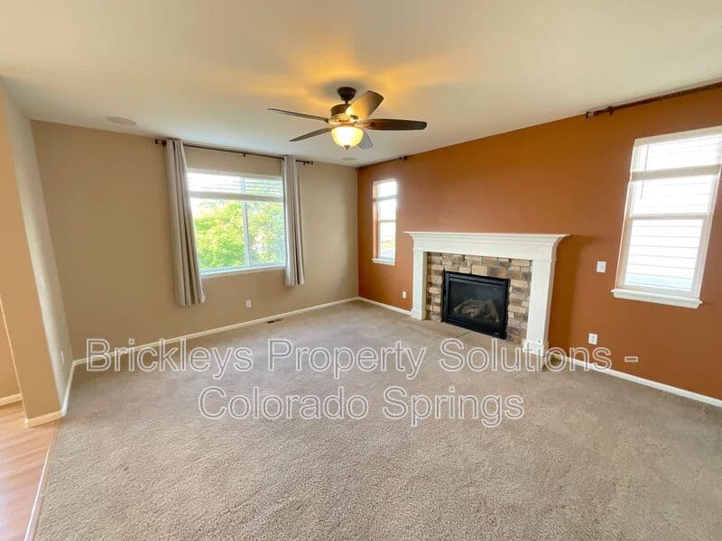 4-bedroom 2.5-bath home at 6652 Maple Stone Ln for $2,600/mo managed by Brickleys Property Solutions Colorado Springs — photo 21 of 43