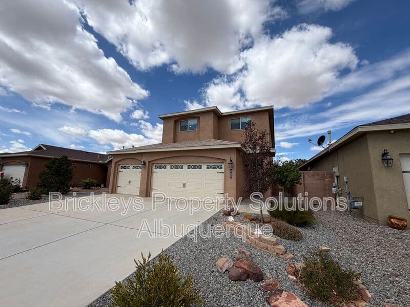 4-bedroom 3-bath home at 860 Fire Wheel Loop for $2,300/mo managed by Brickleys Property Solutions Albuquerque — photo 2 of 40