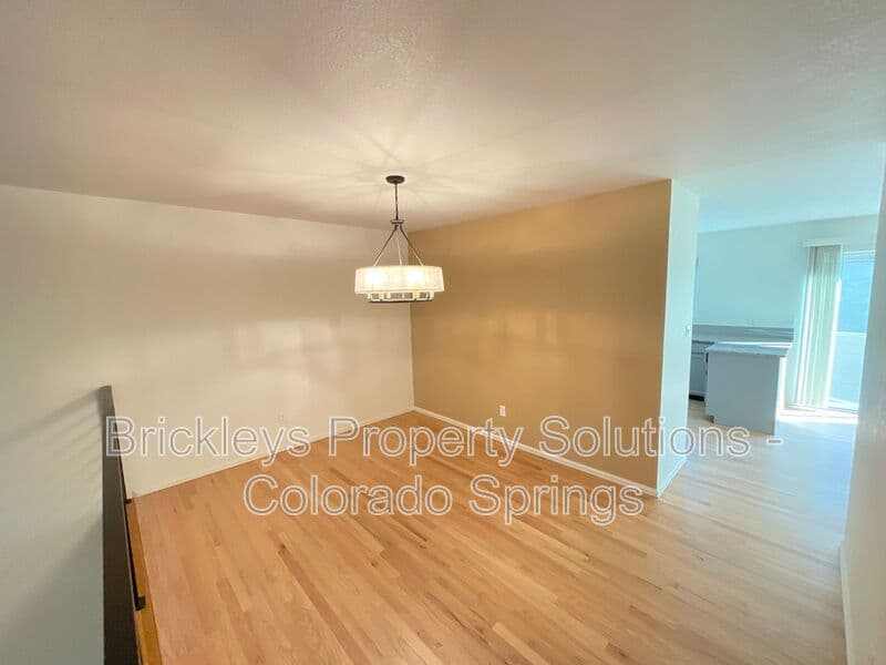 2-bedroom 1.5-bath home at 1857 Lorraine St for $1,800/mo managed by Brickleys Property Solutions Colorado Springs — photo 9 of 29