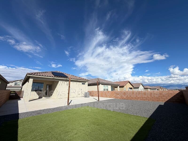 3-bedroom 2-bath home at 614 Turmalina Dr SE for $2,200/mo managed by Brickleys Property Solutions Albuquerque — photo 29 of 29