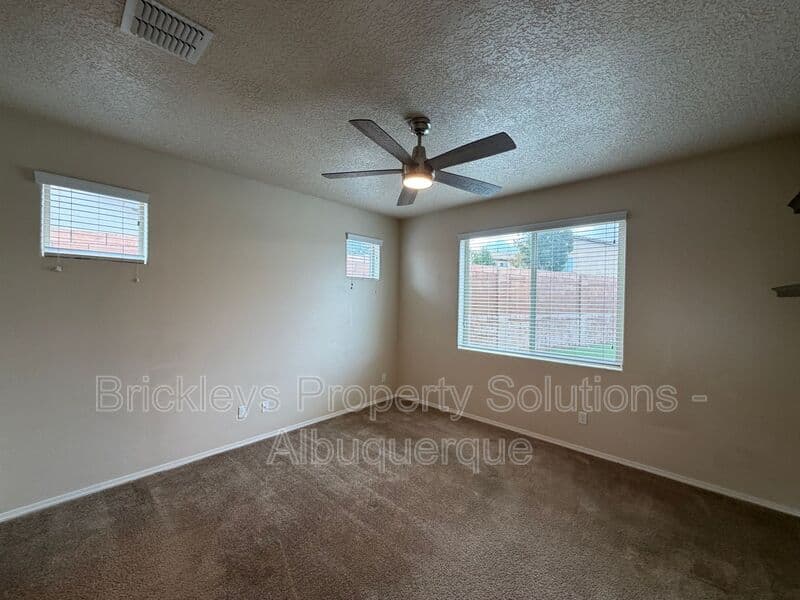 3-bedroom 2-bath home at 7304 Skagway Dr. NE for $2,200/mo managed by Brickleys Property Solutions Albuquerque — photo 20 of 36
