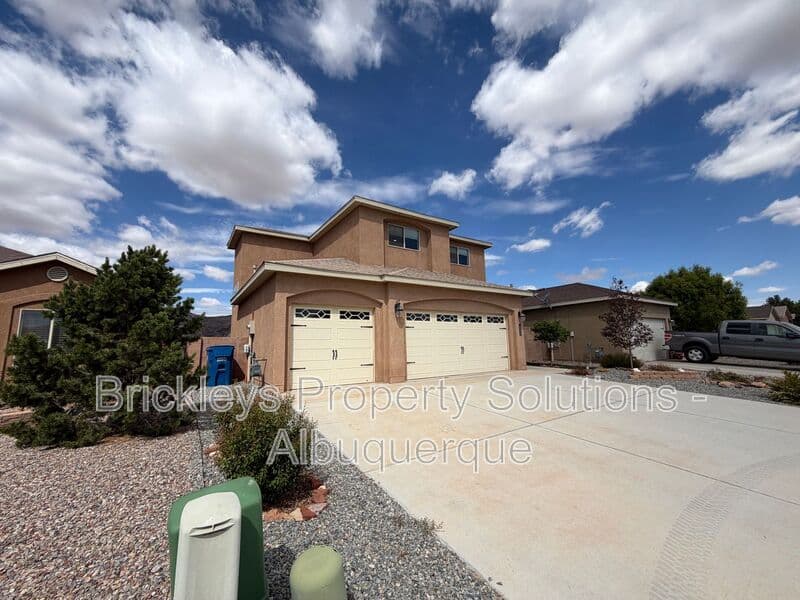 4-bedroom 3-bath home at 860 Fire Wheel Loop for $2,300/mo managed by Brickleys Property Solutions Albuquerque — photo 3 of 40