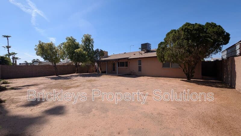 3-bedroom 2-bath home at 2431 W Plata Ave for $2,250/mo managed by Brickleys Property Solutions East Valley Phoenix — photo 39 of 43
