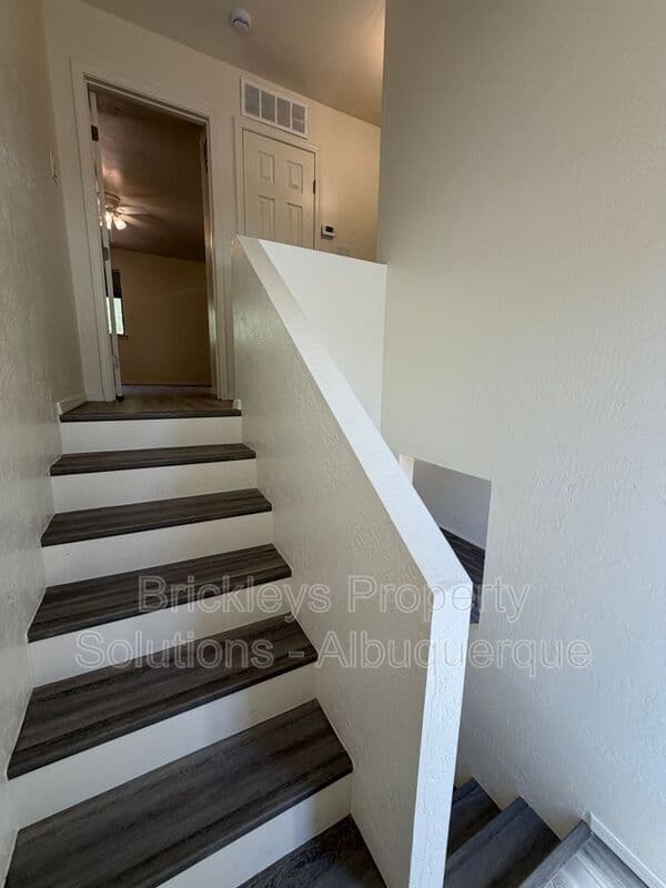 2-bedroom 2.5-bath home at 5409 6th St NW for $1,800/mo managed by Brickleys Property Solutions Albuquerque — photo 5 of 30