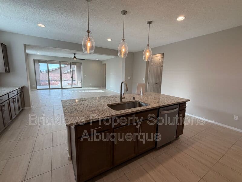 3-bedroom 2-bath home at 938 Lazuli Rd SE for $2,475/mo managed by Brickleys Property Solutions Albuquerque — photo 12 of 36