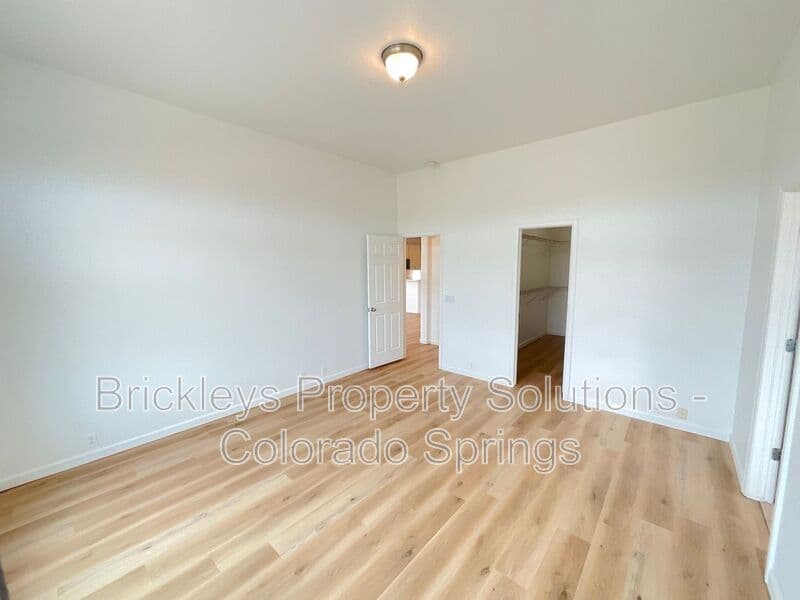 3-bedroom 2-bath home at 12354 Pine Valley Cir for $2,550/mo managed by Brickleys Property Solutions Colorado Springs — photo 19 of 34