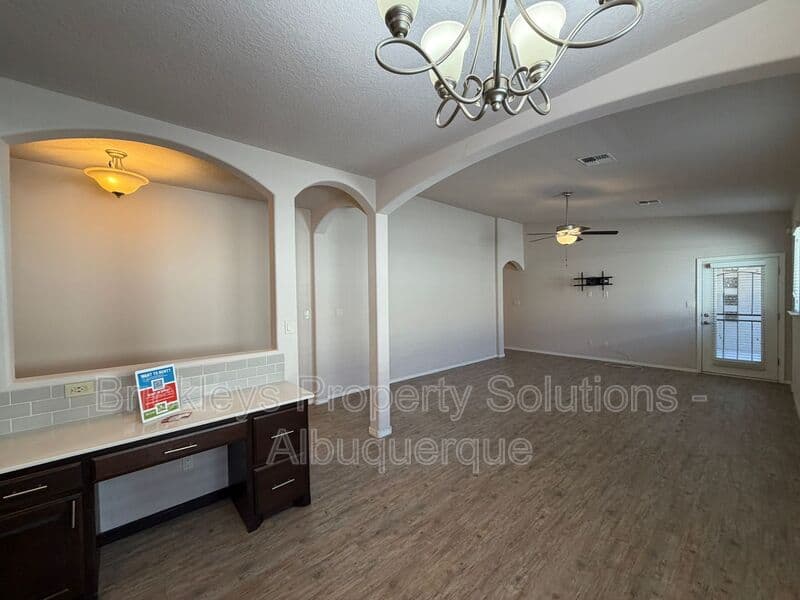 3-bedroom 2-bath home at 5815 Mafraq Ave NW for $2,150/mo managed by Brickleys Property Solutions Albuquerque — photo 9 of 32