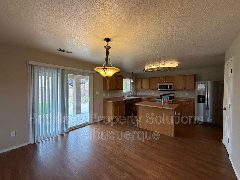 4-bedroom 3-bath home at 1904 Busher St. SE for $2,450/mo managed by Brickleys Property Solutions Albuquerque — photo 35 of 50