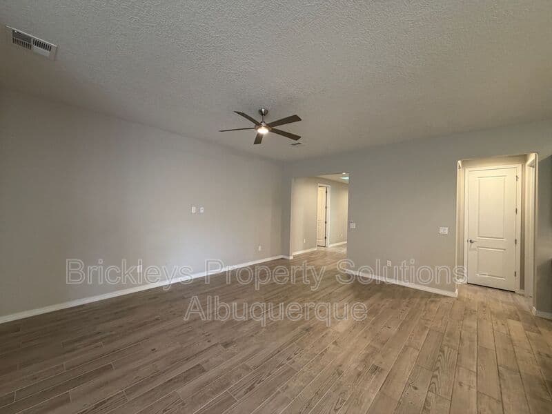 4-bedroom 2-bath home at 3969 Kodiak Rd NE for $2,700/mo managed by Brickleys Property Solutions Albuquerque — photo 15 of 40