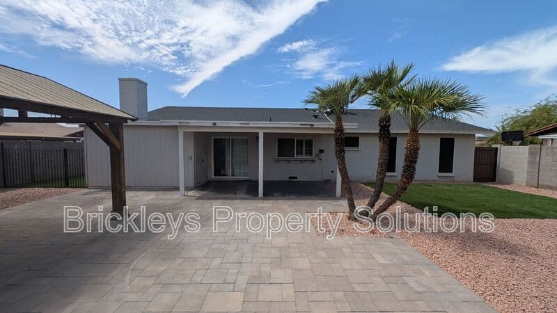3-bedroom 2-bath home at 2029 S Nina Circle Mesa AZ 85210 for $2,300/mo managed by Brickleys Property Solutions East Valley Phoenix — photo 44 of 48