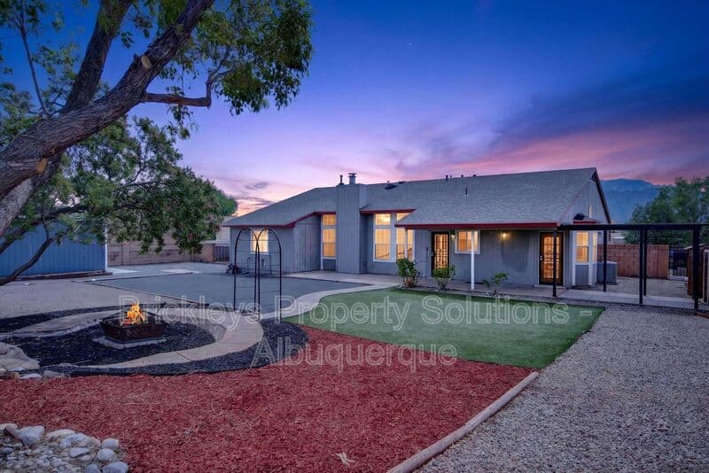 4-bedroom 2-bath home at 2413 Agua Fria Dr NE for $2,275/mo managed by Brickleys Property Solutions Albuquerque — photo 10 of 42