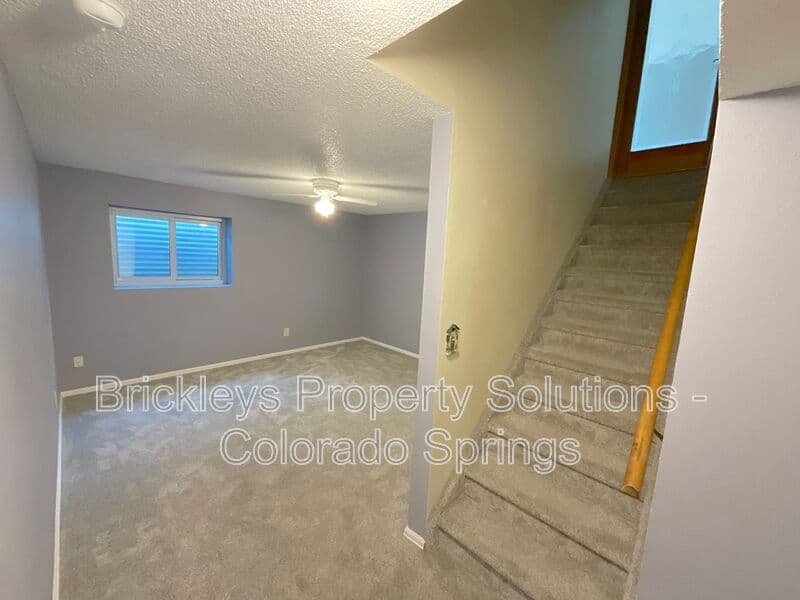 5-bedroom 2-bath home at 4375 Cassidy St for $2,300/mo managed by Brickleys Property Solutions Colorado Springs — photo 26 of 37