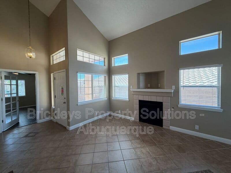 3-bedroom 2.5-bath home at 10527 Brookline Pl NW for $2,300/mo managed by Brickleys Property Solutions Albuquerque — photo 7 of 40