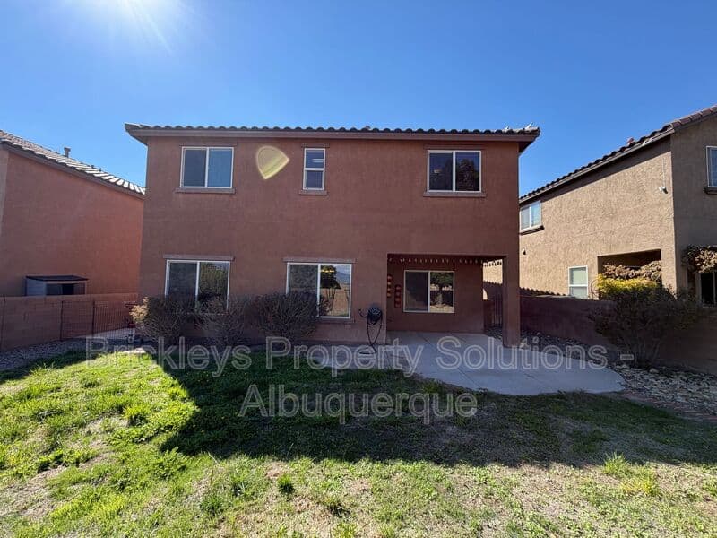 3-bedroom 2.5-bath home at 418 Paseo Roja Pl NE for $2,375/mo managed by Brickleys Property Solutions Albuquerque — photo 40 of 42