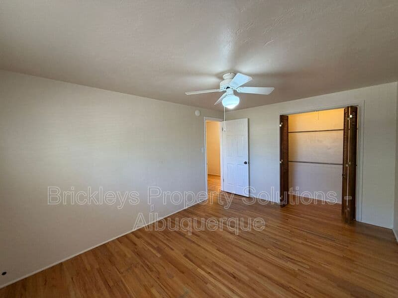 3-bedroom 1-bath home at 2838 La Veta Dr. NE for $1,700/mo managed by Brickleys Property Solutions Albuquerque — photo 11 of 26