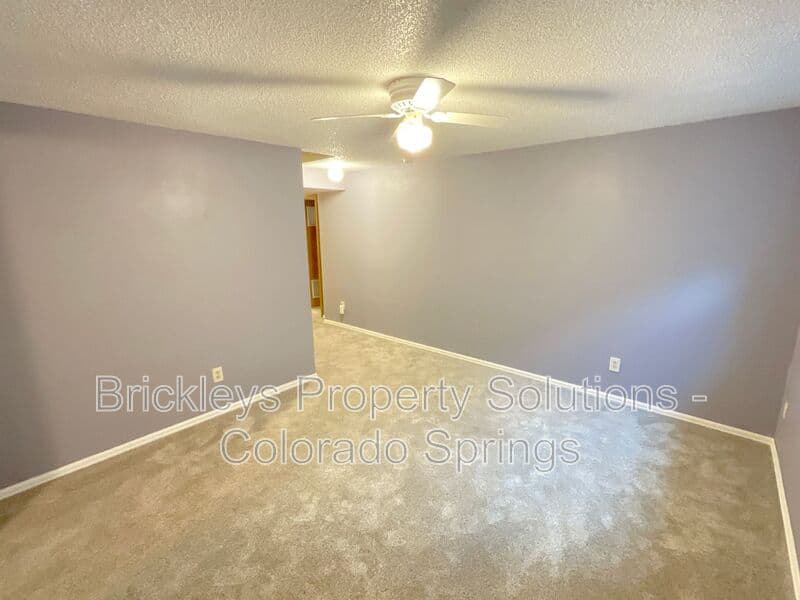 5-bedroom 2-bath home at 4375 Cassidy St for $2,300/mo managed by Brickleys Property Solutions Colorado Springs — photo 28 of 37