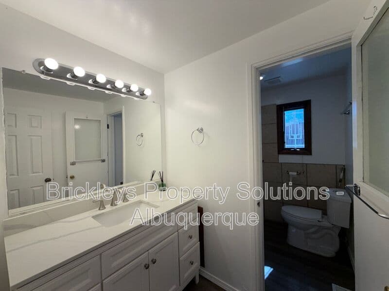 3-bedroom 1-bath home at 2838 La Veta Dr. NE for $1,700/mo managed by Brickleys Property Solutions Albuquerque — photo 14 of 26
