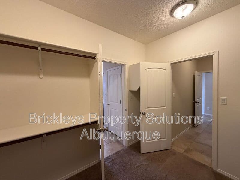 3-bedroom 2-bath home at 7304 Skagway Dr. NE for $2,200/mo managed by Brickleys Property Solutions Albuquerque — photo 27 of 36