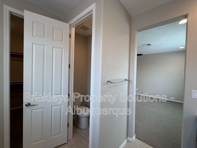 3-bedroom 2-bath home at 938 Lazuli Rd SE for $2,475/mo managed by Brickleys Property Solutions Albuquerque — photo 22 of 36