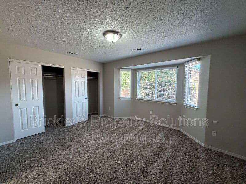 3-bedroom 2-bath home at 8035 Sierra Altos Pl. NW for $2,150/mo managed by Brickleys Property Solutions Albuquerque — photo 12 of 29