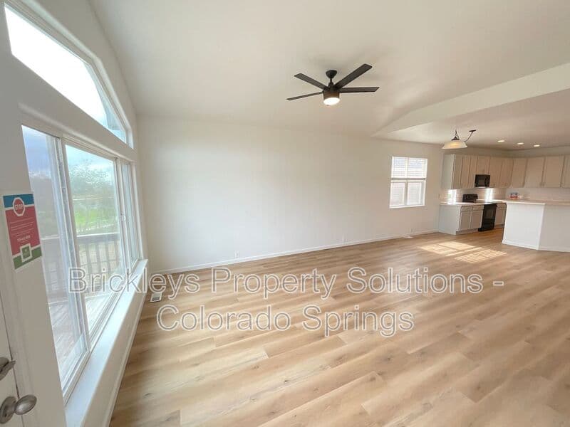 3-bedroom 2-bath home at 12354 Pine Valley Cir for $2,550/mo managed by Brickleys Property Solutions Colorado Springs — photo 17 of 34