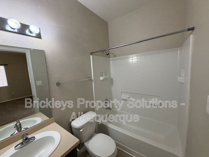 5-bedroom 4.5-bath home at 7008 Tree Line Ave NW for $2,500/mo managed by Brickleys Property Solutions Albuquerque — photo 37 of 43