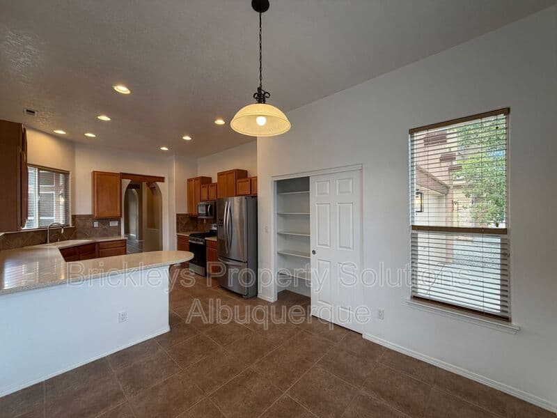 3-bedroom 2-bath home at 65 Willow Trace Court SE for $2,000/mo managed by Brickleys Property Solutions Albuquerque — photo 8 of 32