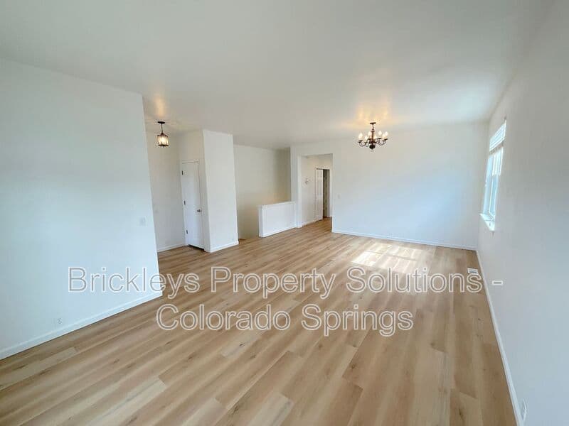 3-bedroom 2-bath home at 12354 Pine Valley Cir for $2,550/mo managed by Brickleys Property Solutions Colorado Springs — photo 13 of 34
