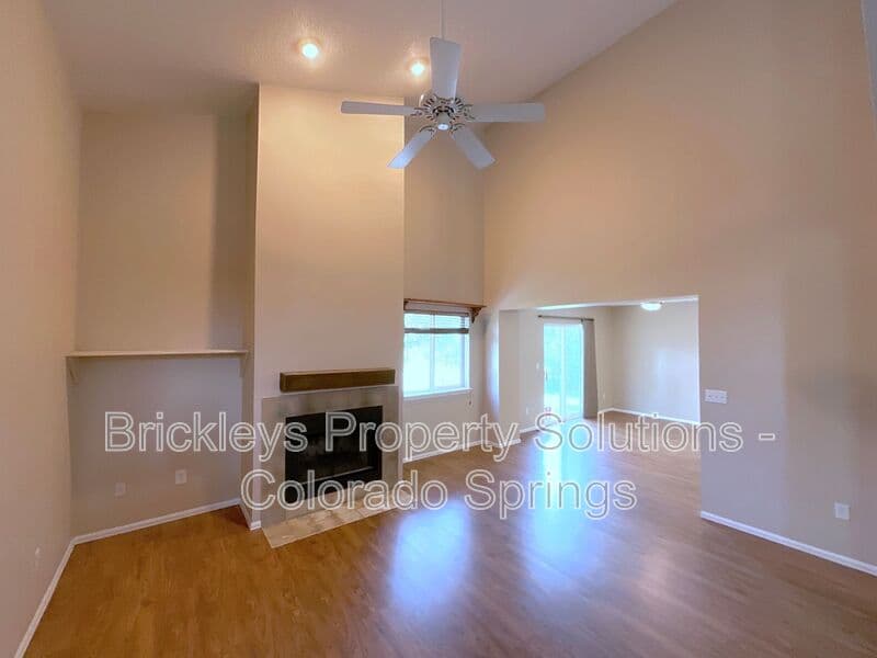 4-bedroom 3.5-bath home at 6160 Jaffee Ct for $2,500/mo managed by Brickleys Property Solutions Colorado Springs — photo 12 of 45
