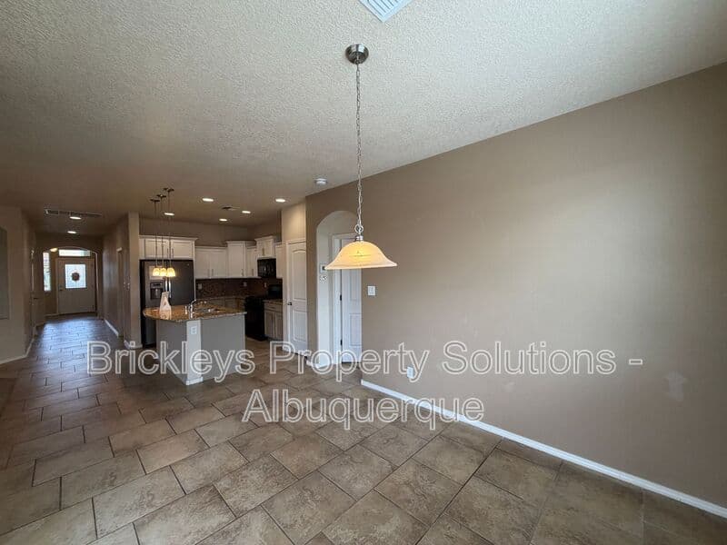 3-bedroom 2-bath home at 7304 Skagway Dr. NE for $2,200/mo managed by Brickleys Property Solutions Albuquerque — photo 19 of 36