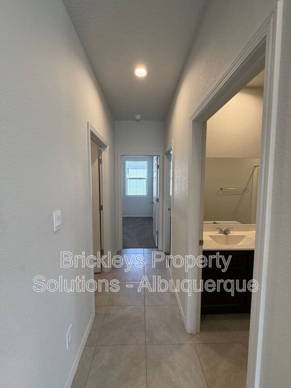3-bedroom 2-bath home at 1504 Alto Colores for $2,100/mo managed by Brickleys Property Solutions Albuquerque — photo 18 of 30