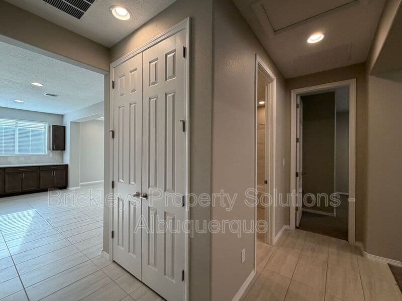 3-bedroom 2-bath home at 938 Lazuli Rd SE for $2,475/mo managed by Brickleys Property Solutions Albuquerque — photo 23 of 36