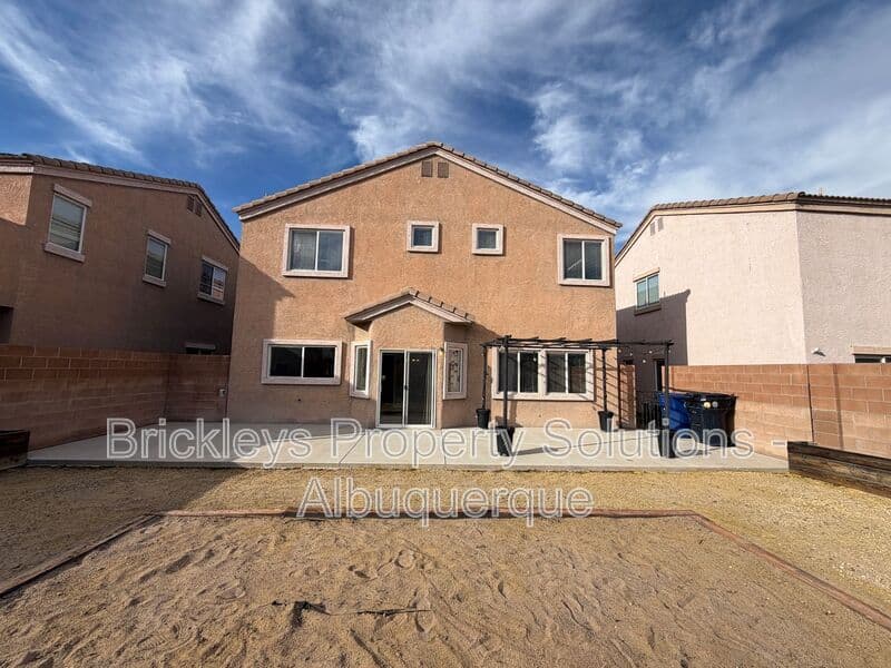 5-bedroom 4.5-bath home at 7008 Tree Line Ave NW for $2,500/mo managed by Brickleys Property Solutions Albuquerque — photo 41 of 43
