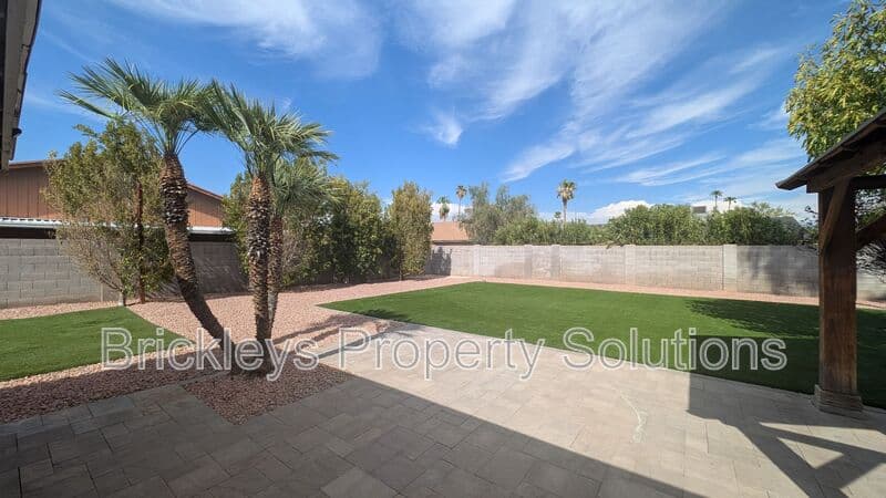 3-bedroom 2-bath home at 2029 S Nina Circle Mesa AZ 85210 for $2,300/mo managed by Brickleys Property Solutions East Valley Phoenix — photo 39 of 48