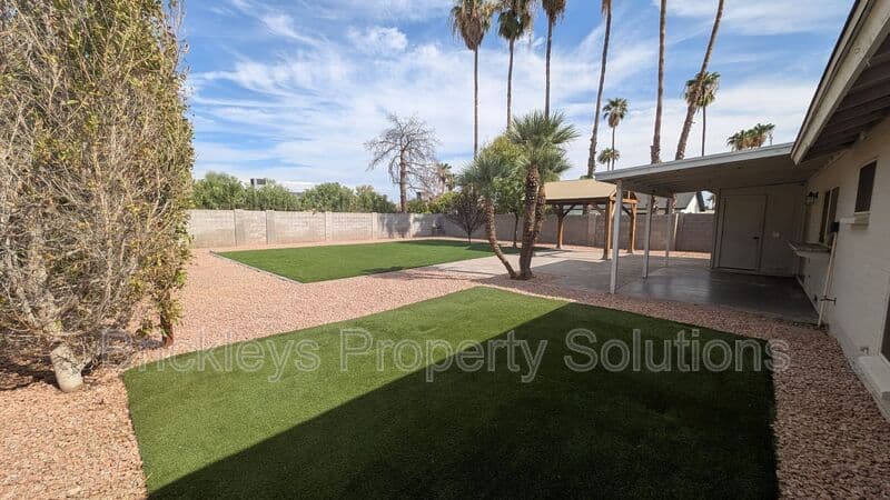 3-bedroom 2-bath home at 2029 S Nina Circle Mesa AZ 85210 for $2,300/mo managed by Brickleys Property Solutions East Valley Phoenix — photo 47 of 48