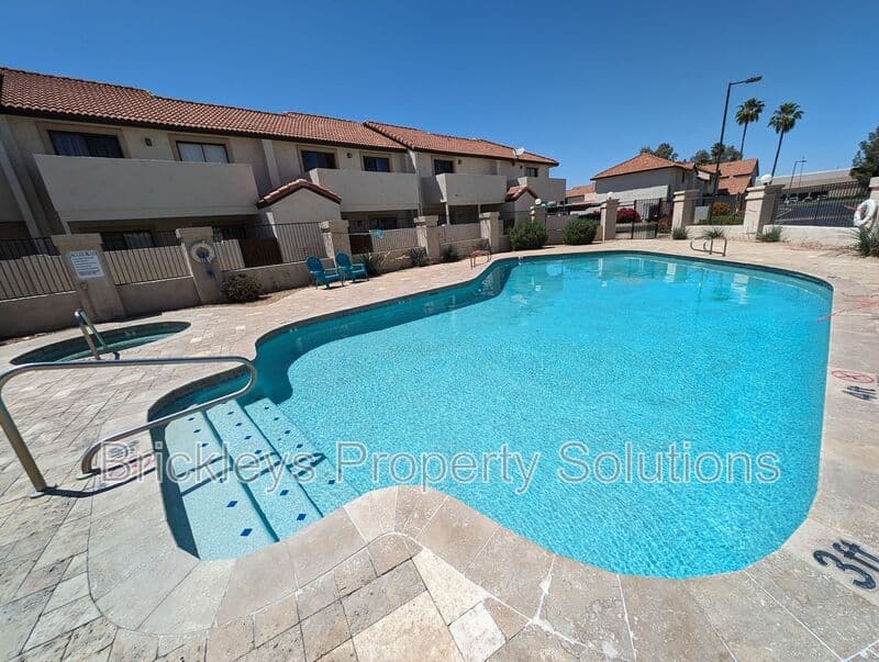 2-bedroom 2-bath home at 2955 N Oregon St Unit 10 for $1,700/mo managed by Brickleys Property Solutions East Valley Phoenix — photo 19 of 21
