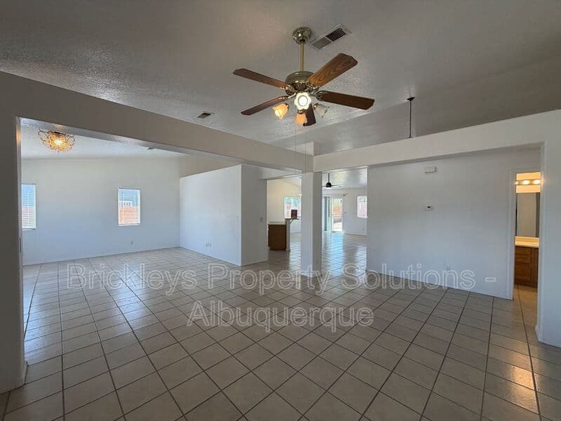 3-bedroom 2-bath home at 1405 Secret Valley Drive SW for $1,800/mo managed by Brickleys Property Solutions Albuquerque — photo 14 of 34