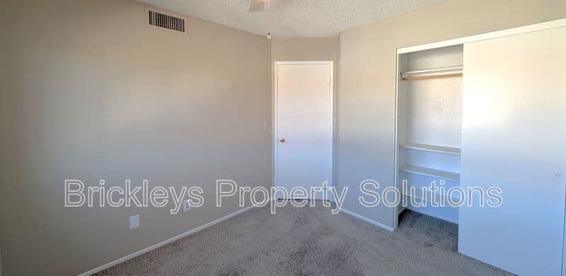 2-bedroom 1.5-bath home at 2969 N Oregon St Unit 12 for $2,000/mo managed by Brickleys Property Solutions East Valley Phoenix — photo 28 of 36
