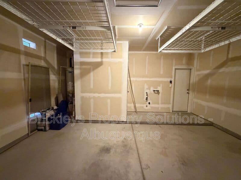 3-bedroom 2-bath home at 7304 Skagway Dr. NE for $2,200/mo managed by Brickleys Property Solutions Albuquerque — photo 32 of 36