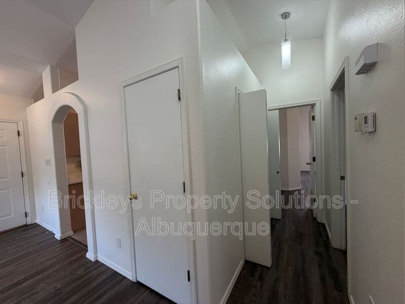 3-bedroom 2-bath home at 6019 Full Moon Ave NW for $1,900/mo managed by Brickleys Property Solutions Albuquerque — photo 11 of 26