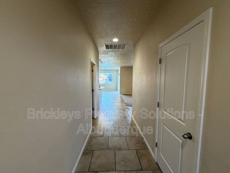 3-bedroom 2-bath home at 7304 Skagway Dr. NE for $2,200/mo managed by Brickleys Property Solutions Albuquerque — photo 13 of 36