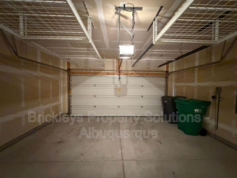 3-bedroom 2-bath home at 7304 Skagway Dr. NE for $2,200/mo managed by Brickleys Property Solutions Albuquerque — photo 31 of 36