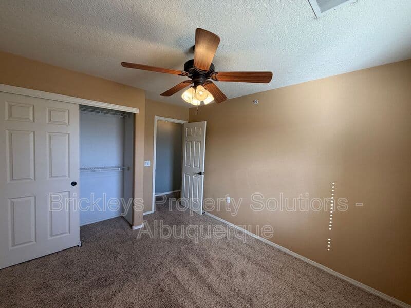 3-bedroom 2.5-bath home at 601 Menaul Blvd NE Unit #2102 for $1,850/mo managed by Brickleys Property Solutions Albuquerque — photo 22 of 33