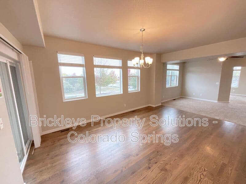 3-bedroom 2.5-bath home at 2401 Ellingwood Dr for $2,233/mo total (includes $2,195 base rent + $38 required Tenant Benefit Package) managed by Brickleys Property Solutions Colorado Springs — photo 18 of 40