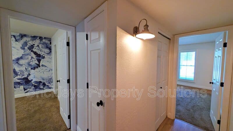 3-bedroom 2-bath home at 2029 S Nina Circle Mesa AZ 85210 for $2,300/mo managed by Brickleys Property Solutions East Valley Phoenix — photo 26 of 48