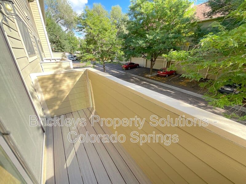 2-bedroom 1.5-bath home at 1857 Lorraine St for $1,800/mo managed by Brickleys Property Solutions Colorado Springs — photo 16 of 29
