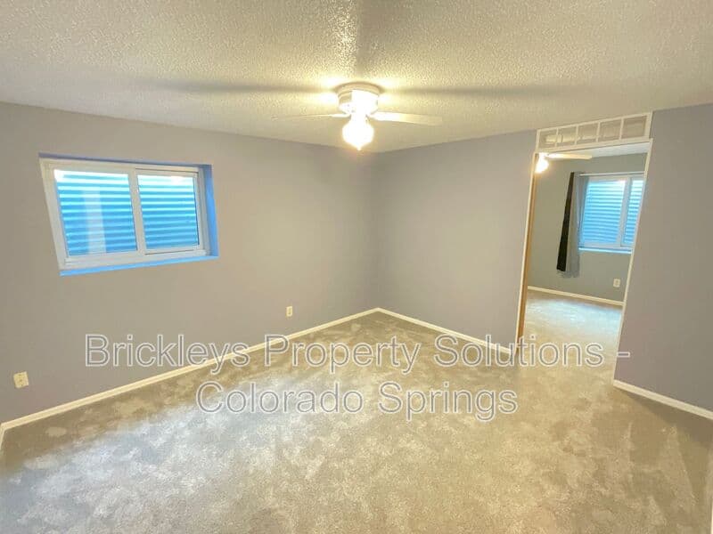 5-bedroom 2-bath home at 4375 Cassidy St for $2,300/mo managed by Brickleys Property Solutions Colorado Springs — photo 27 of 37